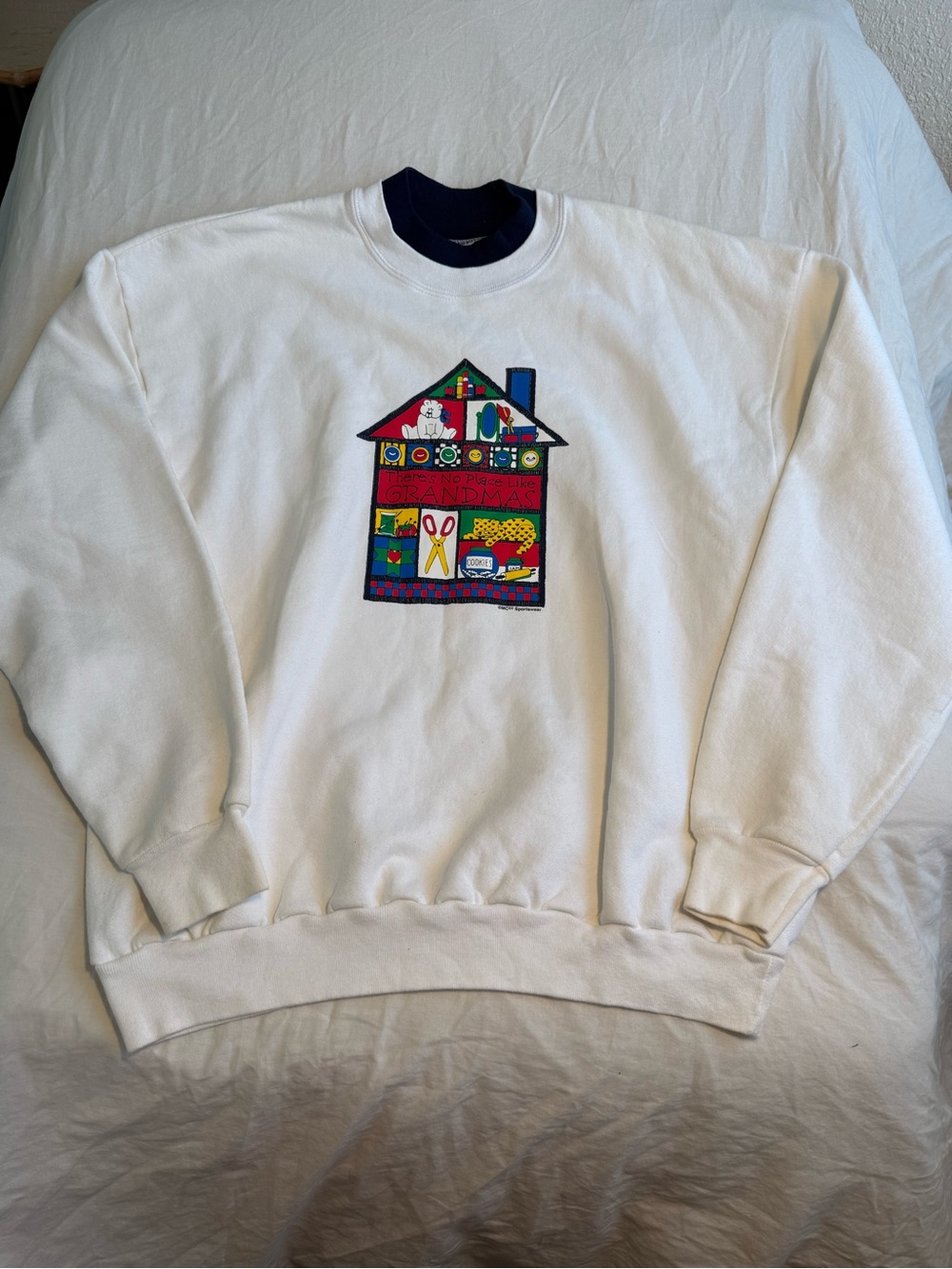 Vintage White Crewneck Sweatshirt with Colorful House Grandma Graphic